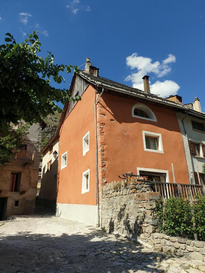 La Maison Basse Saint-Dalmas-le-Selvage ภายนอก รูปภาพ